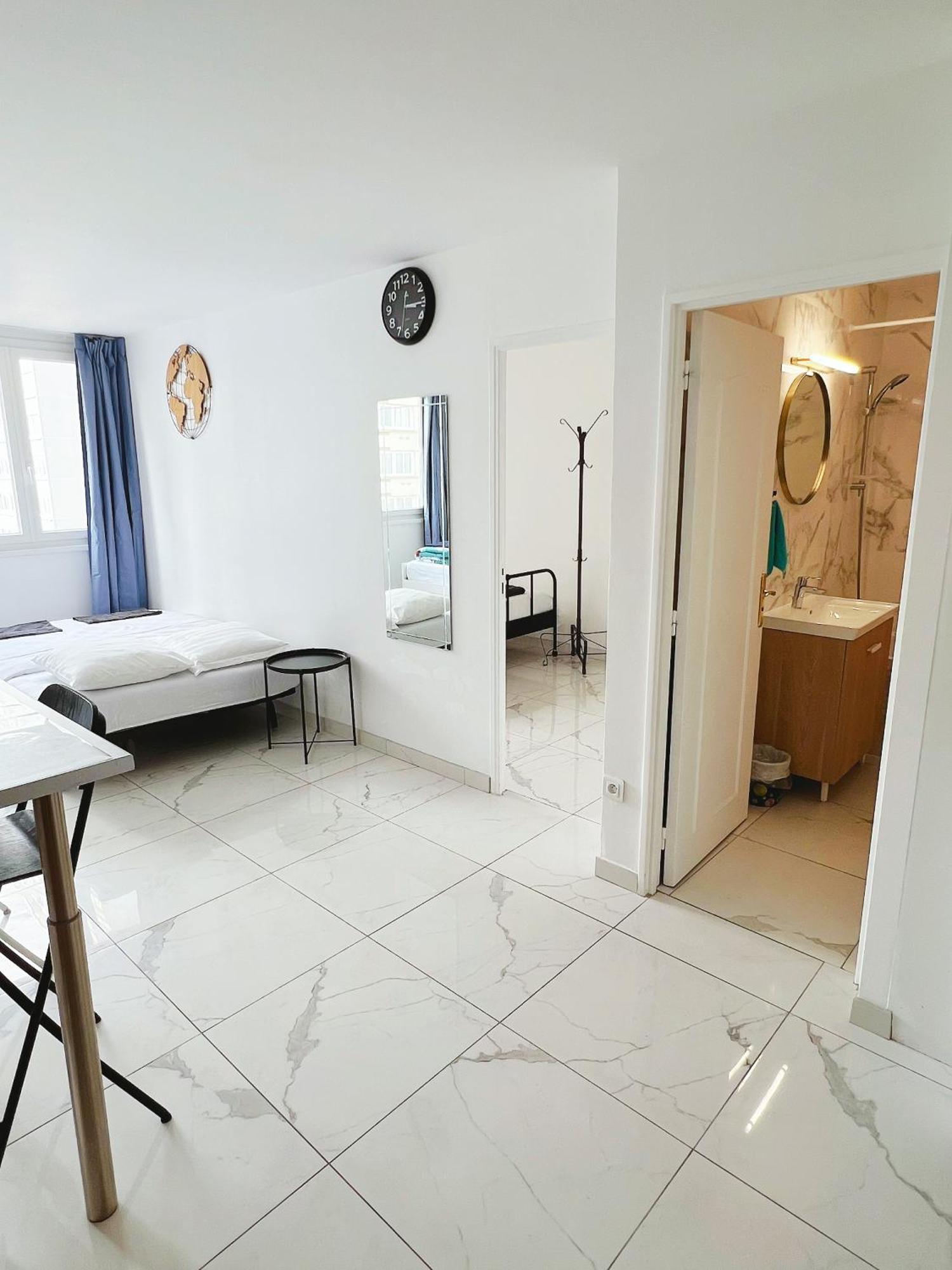 Apartment Near Subway And Supermarket Paris Ngoại thất bức ảnh